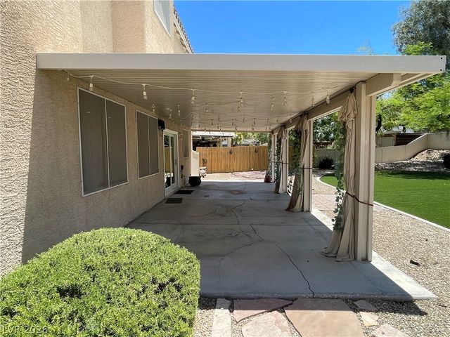 5301 Appleside Street, North Las Vegas, NV 89031