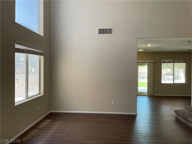 5301 Appleside Street, North Las Vegas, NV 89031