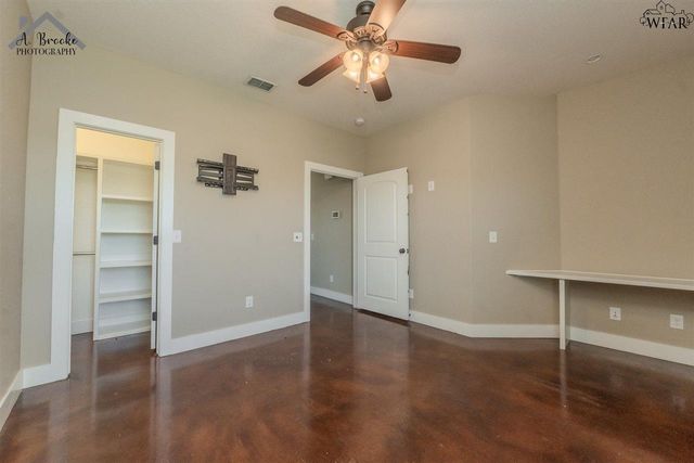 10 FREEDOM CIRCLE, Wichita Falls, TX 76306