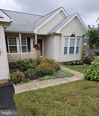 121 COLTON CT, Smithsburg, MD 21783