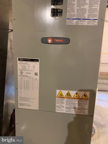 121 COLTON CT, Smithsburg, MD 21783