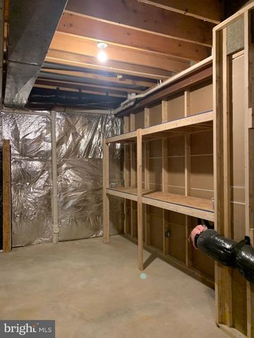 121 COLTON CT, Smithsburg, MD 21783