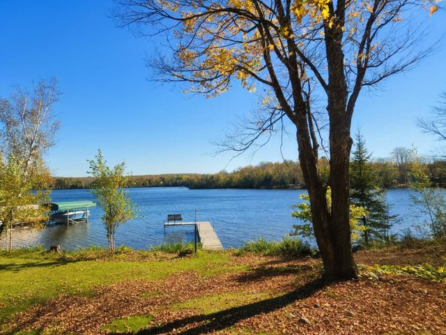 48250 Atkins Lake Road, Grand View, WI 54839