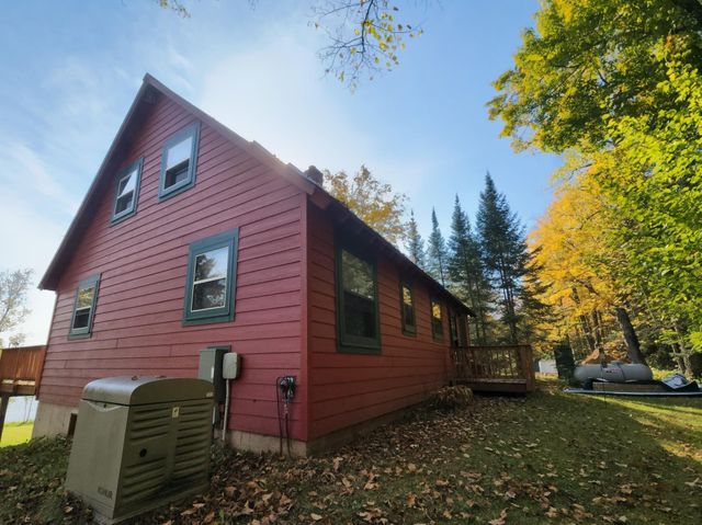 48250 Atkins Lake Road, Grand View, WI 54839