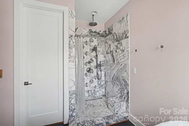 8 Nottingham Drive, Candler, NC 28715