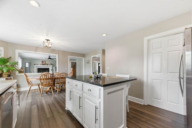 2711 N Dublin, Wichita, KS 67226