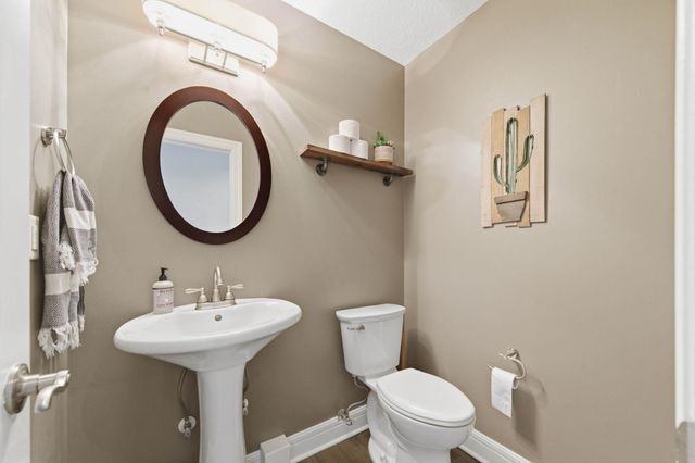 2711 N Dublin, Wichita, KS 67226