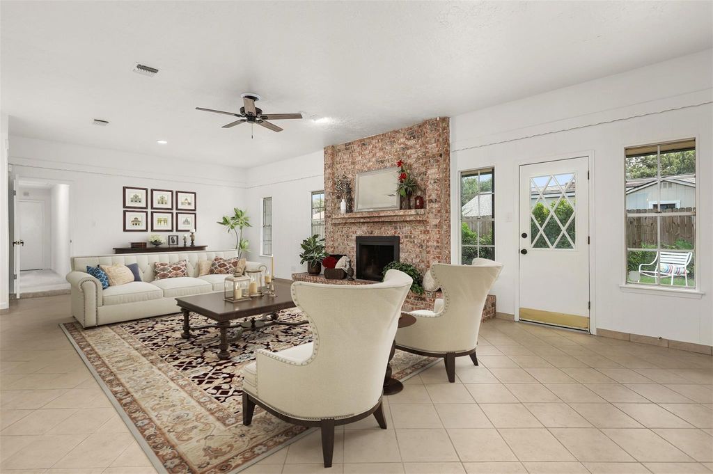 3309 Knob Hill Street, Deer Park, TX 77536