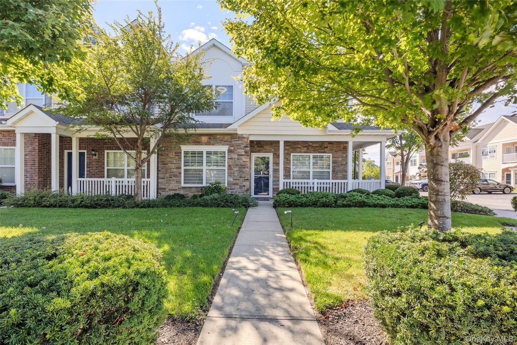 110 Millie Court, Patchogue, NY 11772 — exterior