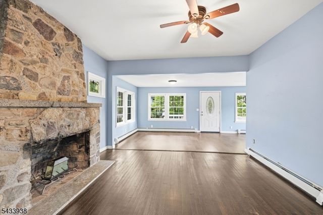 16 Morsemere Rd, West Milford Twp., NJ 07421