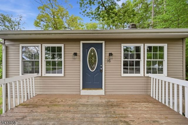 16 Morsemere Rd, West Milford Twp., NJ 07421