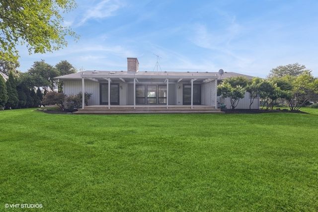 1410 Seward Street, Schaumburg, IL 60193