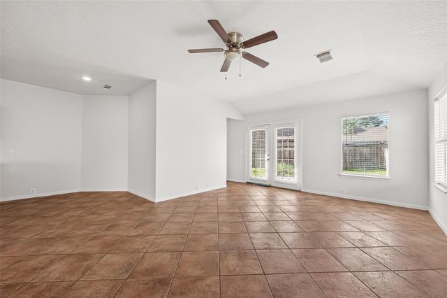 19215 Talcott Way Drive, Tomball, TX 77375