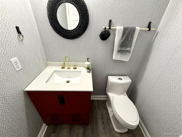 21732 Jacksonville, Farmington Hills, MI 48336