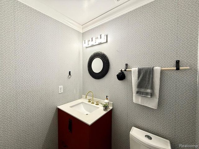 21732 Jacksonville, Farmington Hills, MI 48336