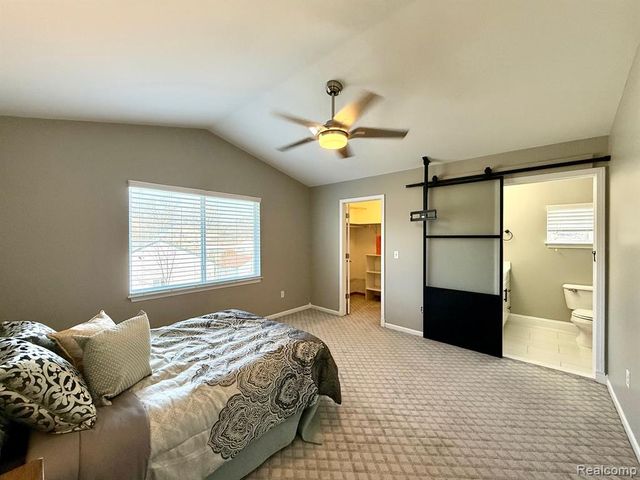 21732 Jacksonville, Farmington Hills, MI 48336