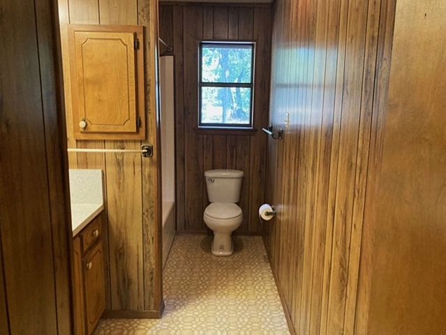 826 W 9th Street, Bonham, TX 75418