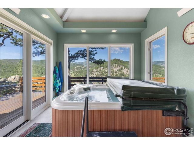6183 Red Hill Rd, Boulder, CO 80302
