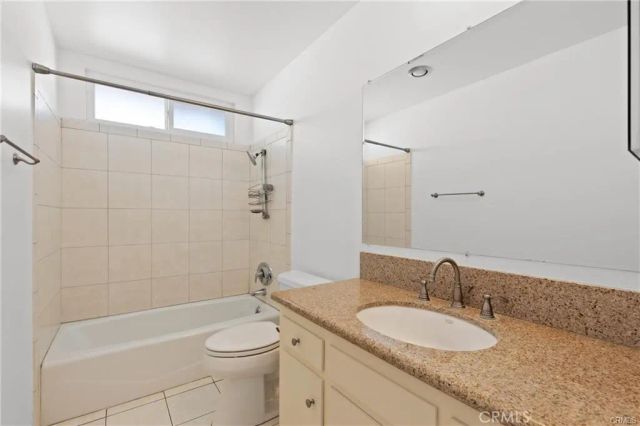 5400 Newcastle 56, Encino, CA 91316