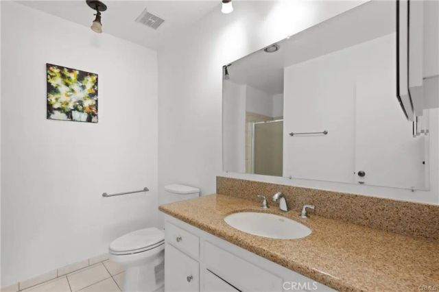 5400 Newcastle 56, Encino, CA 91316