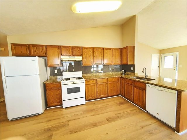 1305 Shelton Way, Lawrenceville, GA 30043