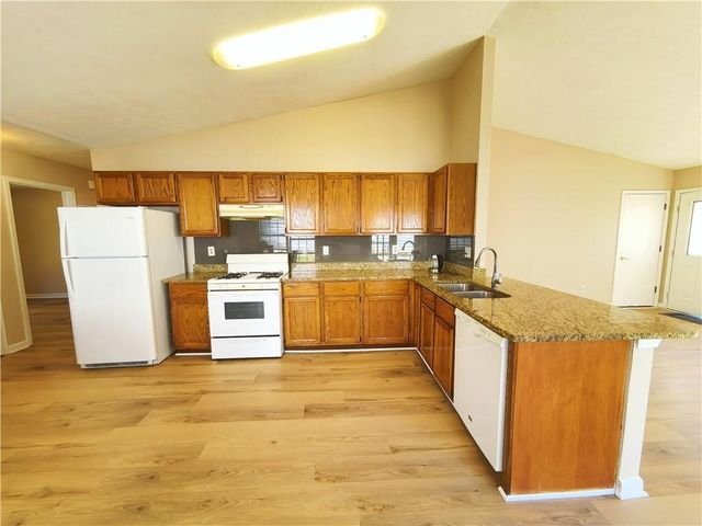 1305 Shelton Way, Lawrenceville, GA 30043