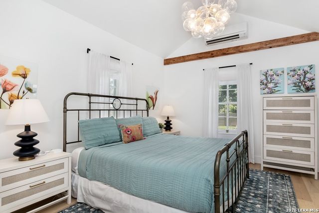 508 N Orange St, Fredericksburg, TX 78624