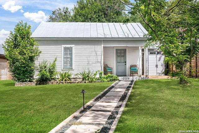 508 N Orange St, Fredericksburg, TX 78624