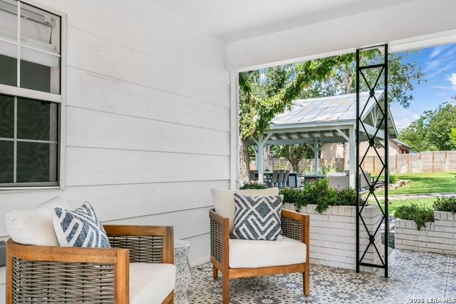 508 N Orange St, Fredericksburg, TX 78624