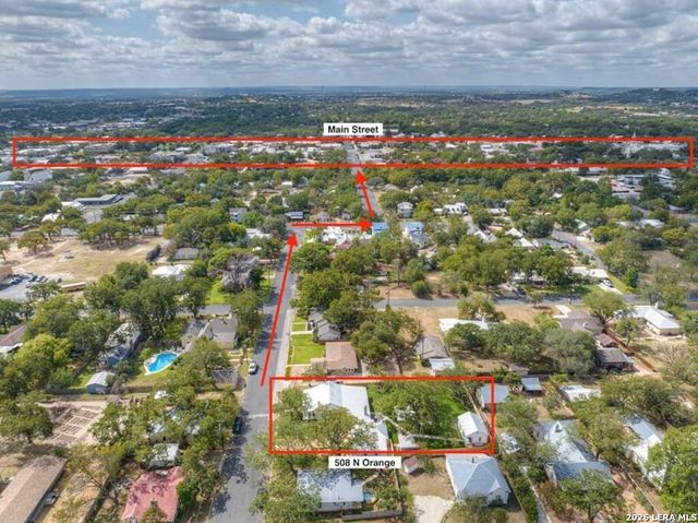 508 N Orange St, Fredericksburg, TX 78624