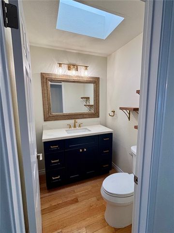 2044 Prospect Avenue, Hermosa Beach, CA 90254