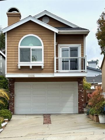 2044 Prospect Avenue, Hermosa Beach, CA 90254