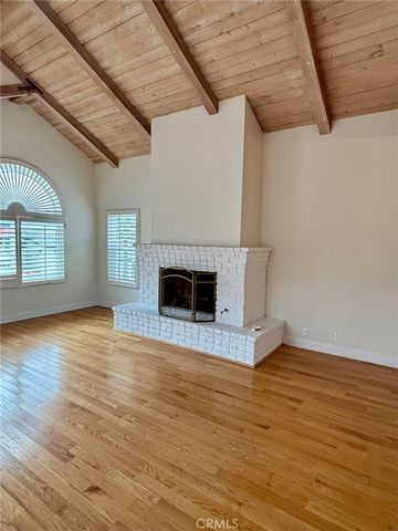 2044 Prospect Avenue, Hermosa Beach, CA 90254
