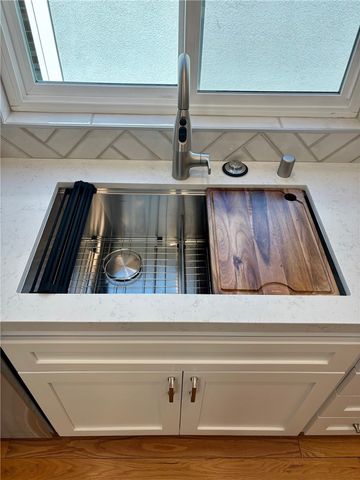2044 Prospect Avenue, Hermosa Beach, CA 90254