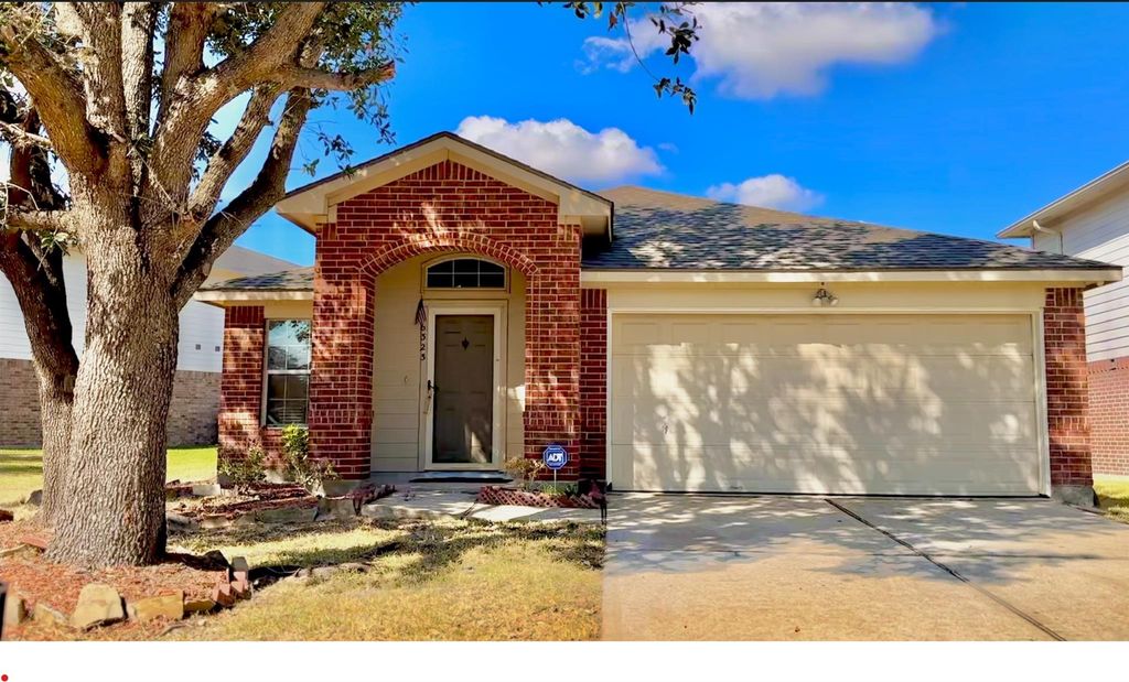 6323 Macquarie Drive, Katy, TX 77449
