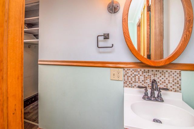 209 S Washington STREET, Watertown, WI 53094