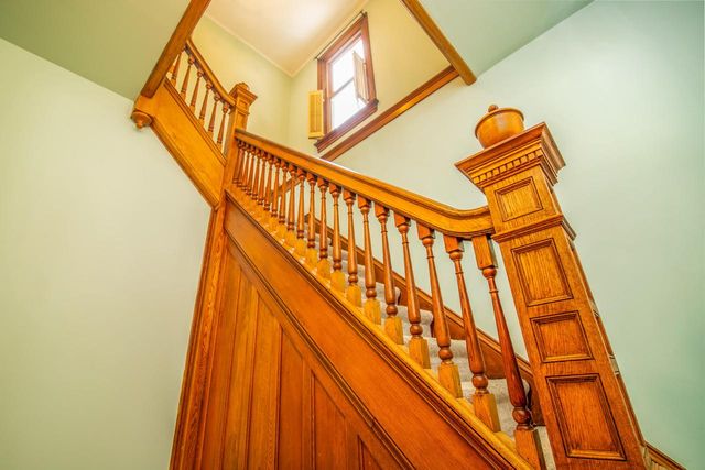 209 S Washington STREET, Watertown, WI 53094