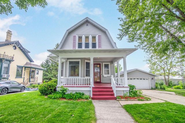 209 S Washington STREET, Watertown, WI 53094