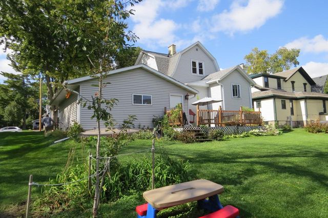 209 S Washington STREET, Watertown, WI 53094