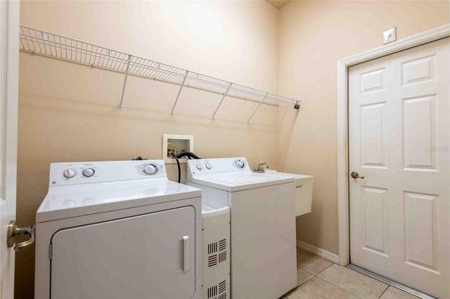 7425 MELOGOLD CIRCLE, Land O Lakes, FL 34637