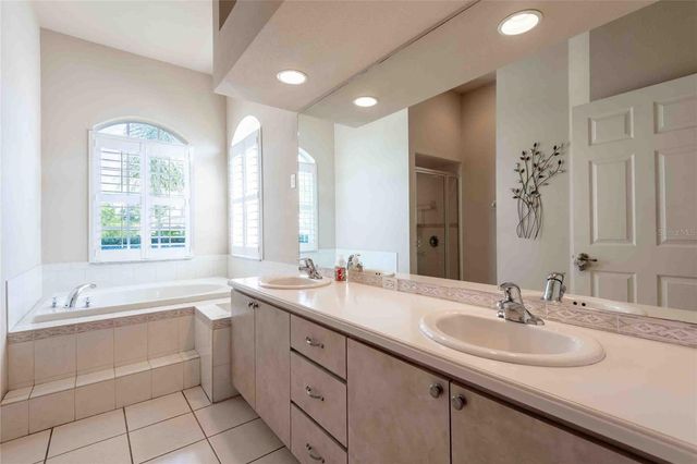 7425 MELOGOLD CIRCLE, Land O Lakes, FL 34637