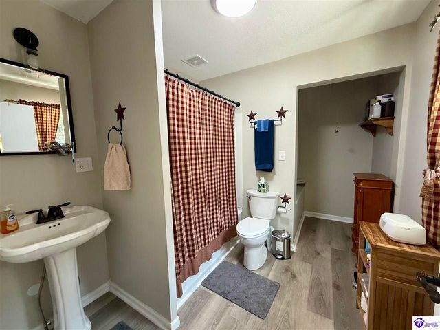 3801 Deer Haven Drive, Elizabethtown, KY 42701