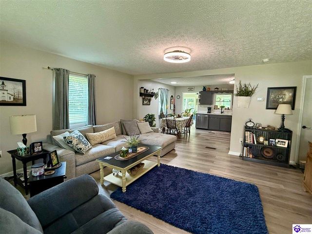 3801 Deer Haven Drive, Elizabethtown, KY 42701