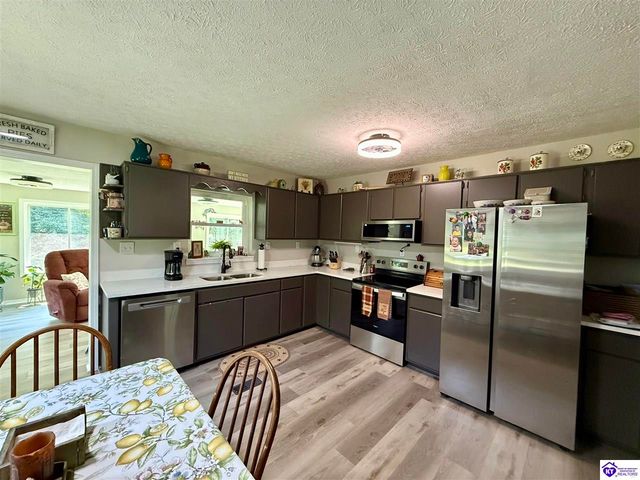 3801 Deer Haven Drive, Elizabethtown, KY 42701