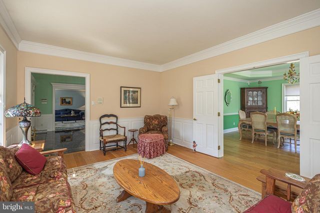 1045 WASHINGTON CROSSING RD, Newtown, PA 18940