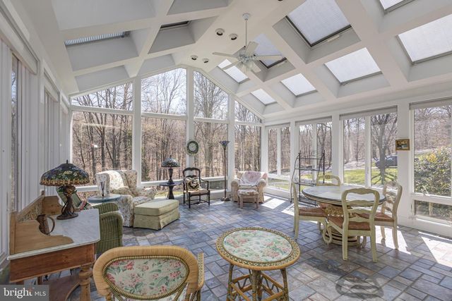 1045 WASHINGTON CROSSING RD, Newtown, PA 18940
