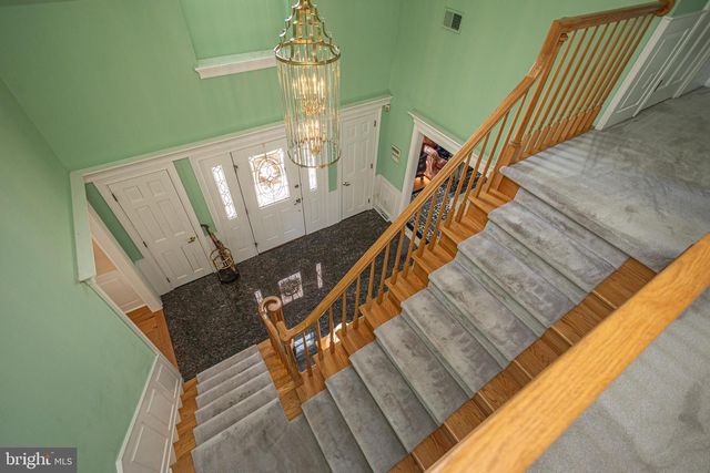 1045 WASHINGTON CROSSING RD, Newtown, PA 18940
