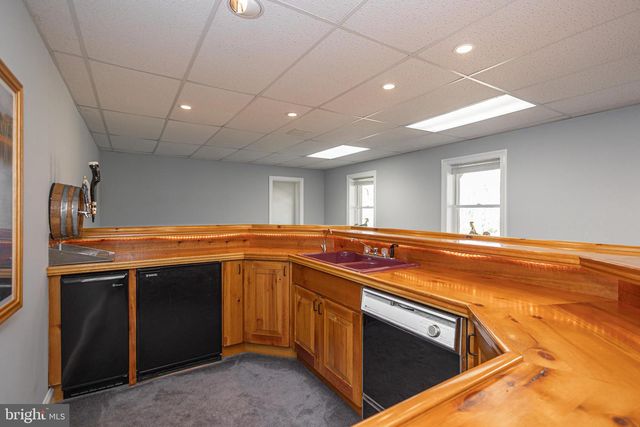 1045 WASHINGTON CROSSING RD, Newtown, PA 18940