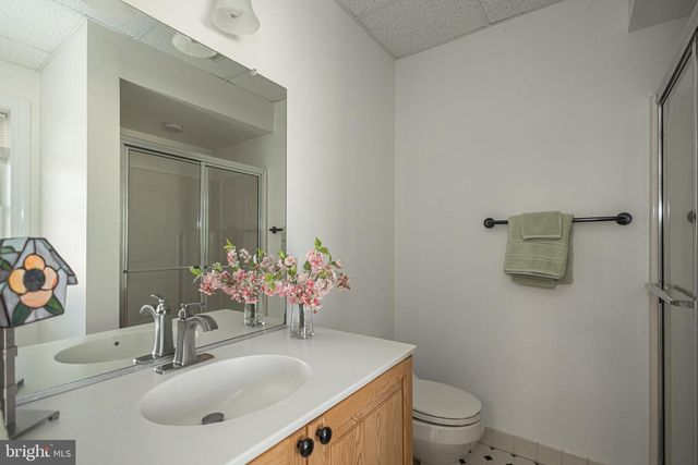 1045 WASHINGTON CROSSING RD, Newtown, PA 18940