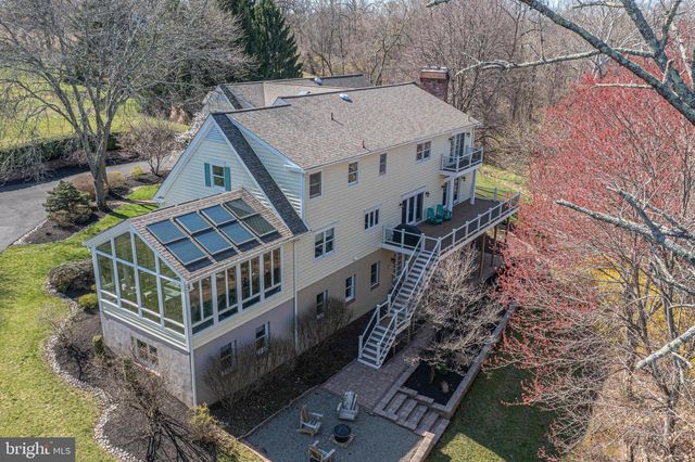 1045 WASHINGTON CROSSING RD, Newtown, PA 18940